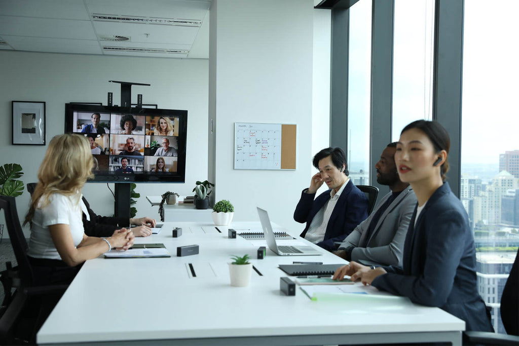 Công nghệ dịch thuật AI tối ưu hóa cho doanh nghiệp